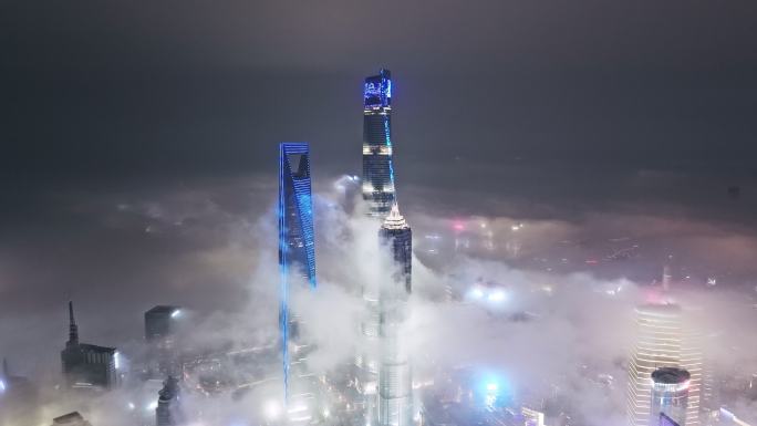 4K上海夜景云上航拍