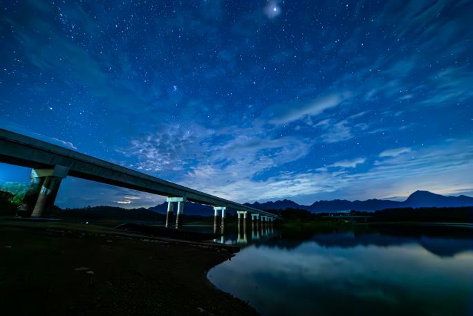 大桥星空延时