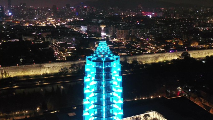 南京中华门大报恩寺琉璃塔地标夜景航拍4k