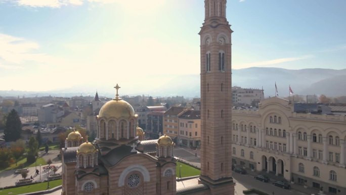 在波斯尼亚和黑塞哥维那的巴尼亚卢卡，无人机拍摄的救世主基督东正教大教堂