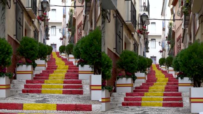 地中海古城的彩色楼梯