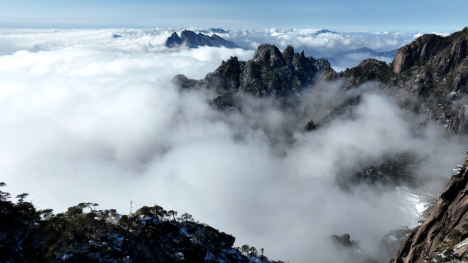 世界地质公园江西三清山冬天雪景风光航拍