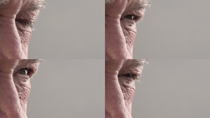 老人的眼睛有很多复制空间:老人沉思的男人的眼睛