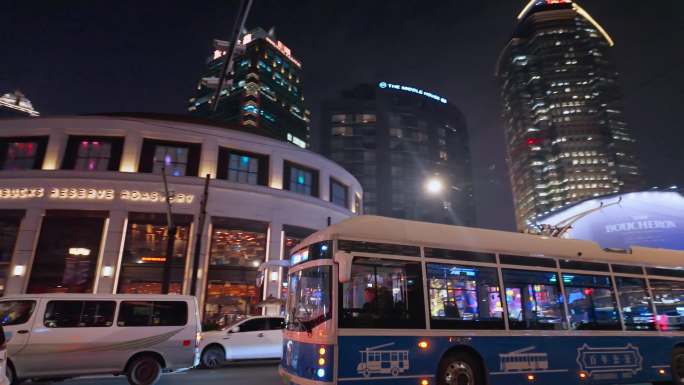 上海南京西路石门二路静安地标夜晚夜景