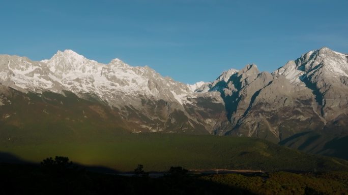 雪山