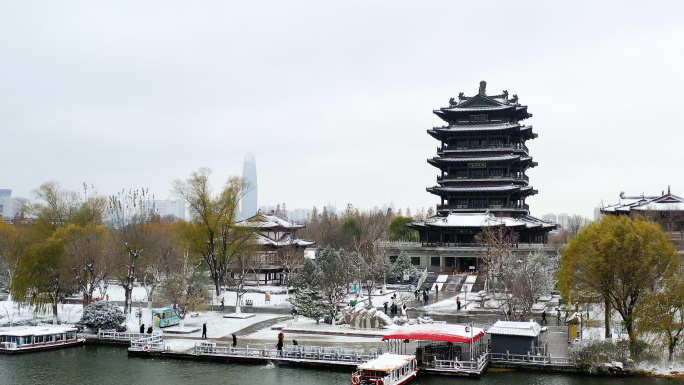 济南大明湖网红超然楼航拍雪景