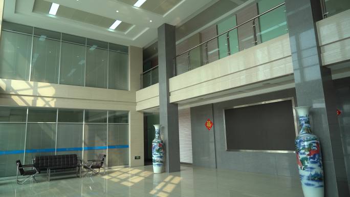 生产企业厂区门厅走廊拍摄优美的办公环境