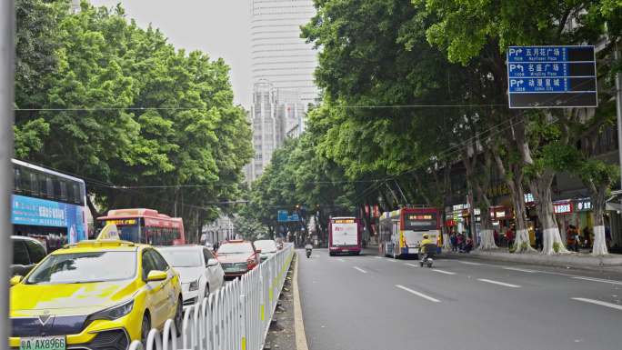 4K实拍广州越秀区中山路农讲所前马路车流