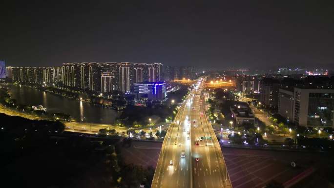 福州鼓山大桥夜景。