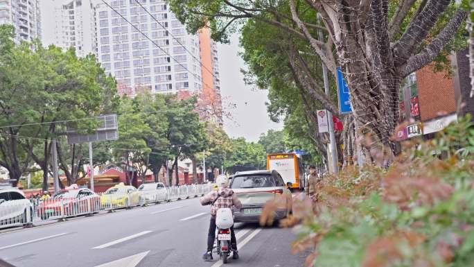 4K实拍，羊城广州越秀区中山路车水马龙。