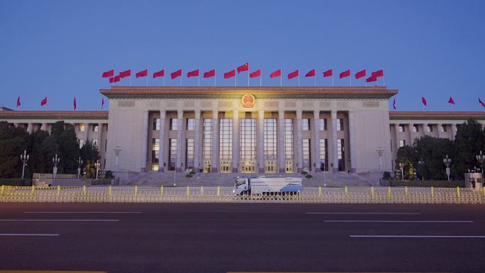 五一劳动节的黎明 北京环卫车 北京环卫工