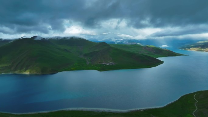 西藏羊卓雍错湖4k航拍