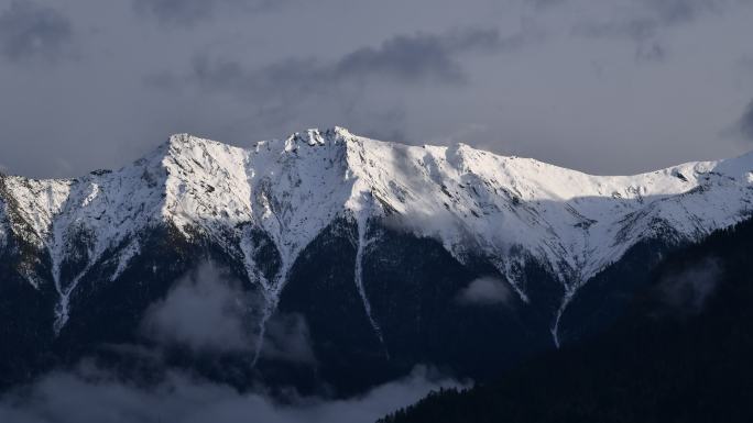 雪山延时摄影