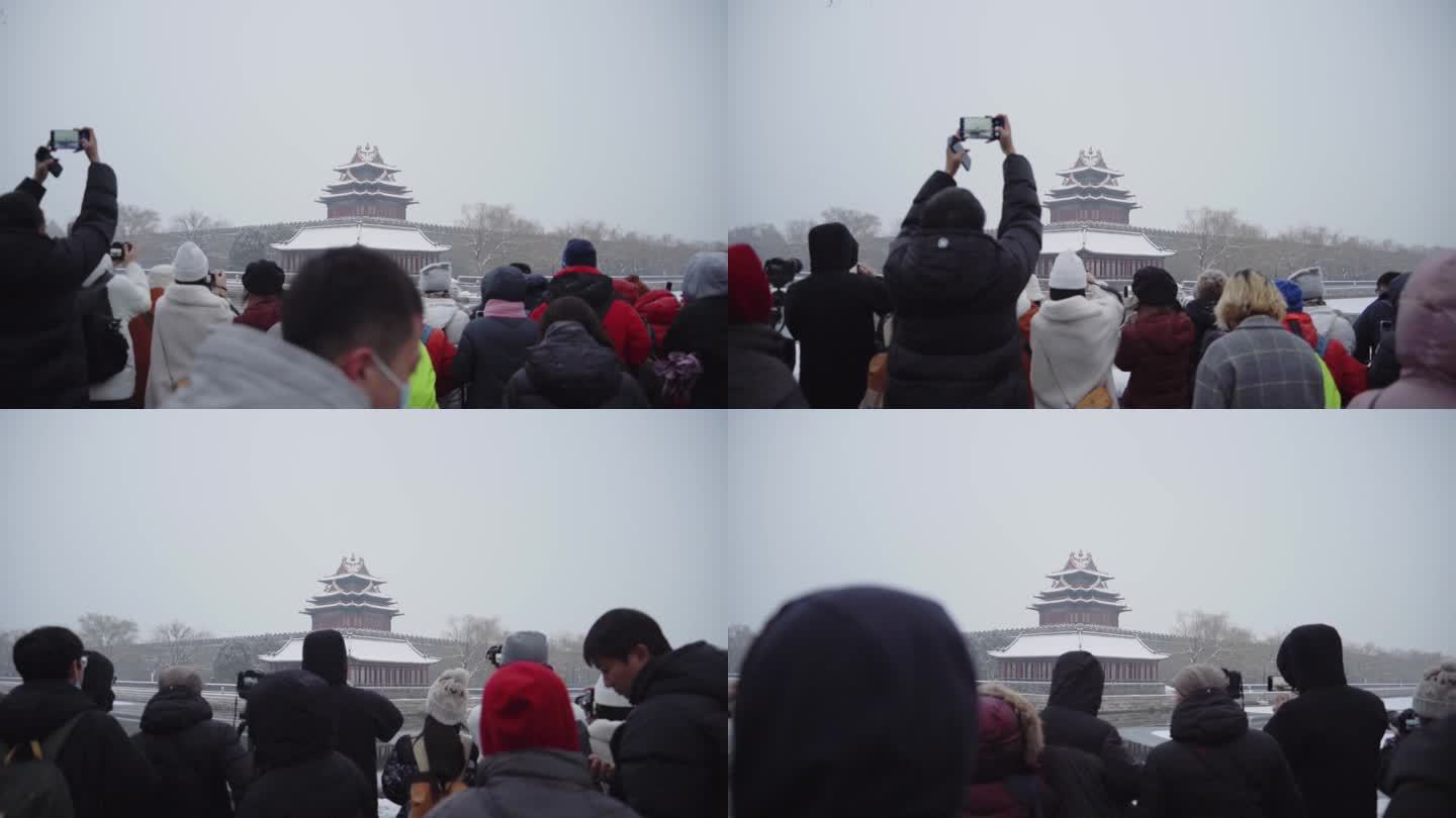 游客拍北京故宫角楼