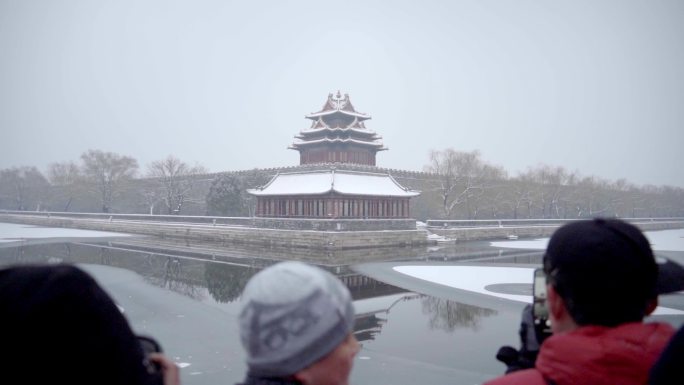 下雪的北京故宫角楼