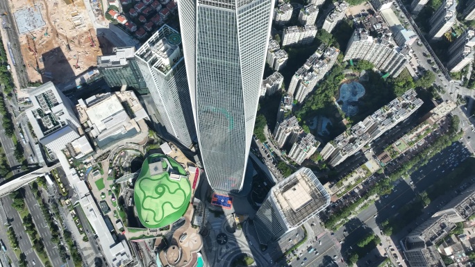 东莞民盈国贸中心航拍写字楼近景钢结构特写