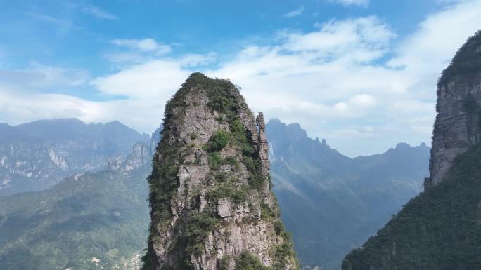 广西金秀五指山丹霞地貌景观自然风光秀丽