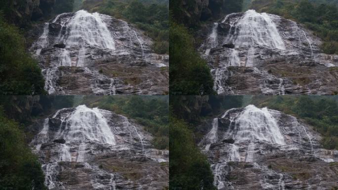 哀牢山南恩瀑布山崖流水水流