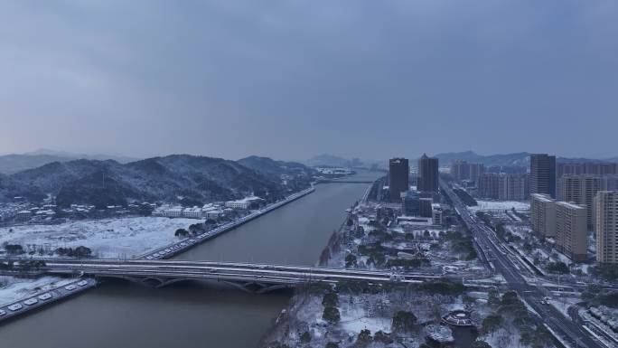 城区雪景 江山下雪 城北