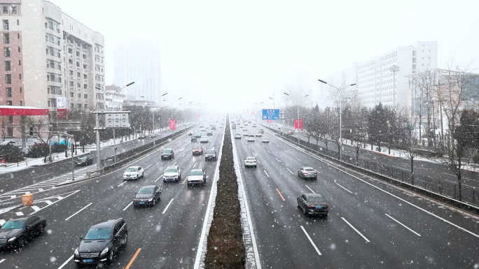 雪景 城市风貌 北京城市 城市车流