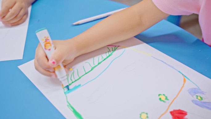 儿童幼儿绘画课堂