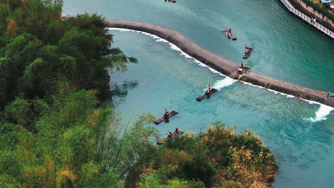 桂林阳朔遇龙河竹筏 壮美广西 假期旅游