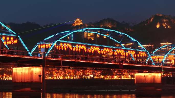 兰州中山桥过年年味儿夜景航拍