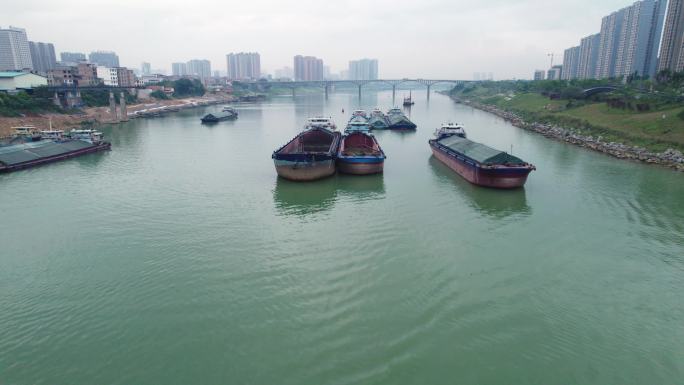 航拍广西壮族自治区贵港郁江 郁江大桥