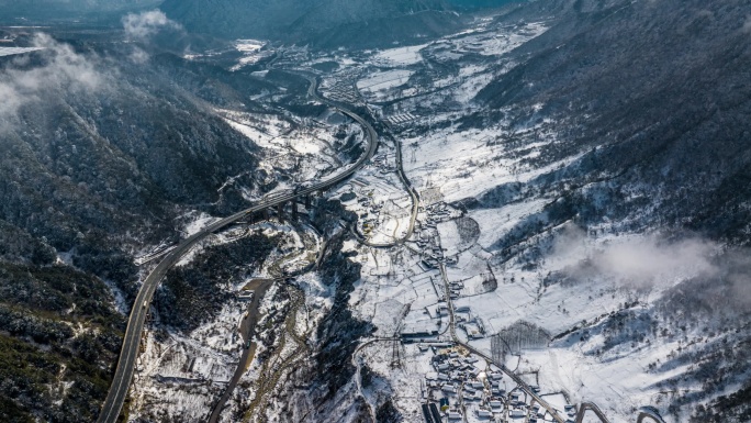 雅安市石棉县孟获城雪景晴天4K延时