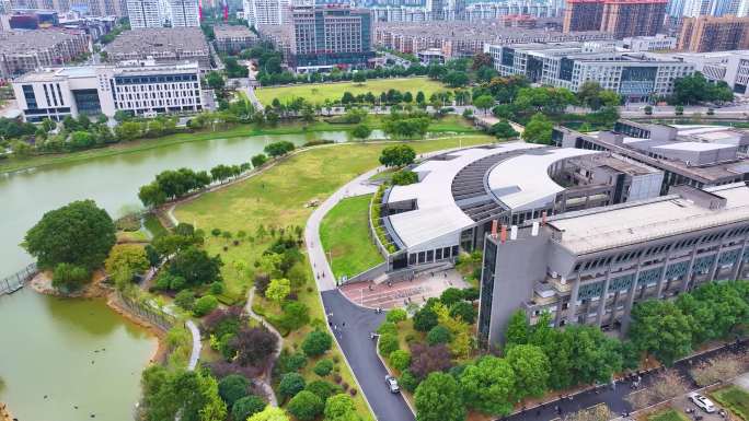 中南大学新校区校园风景航拍湖南长沙岳麓区