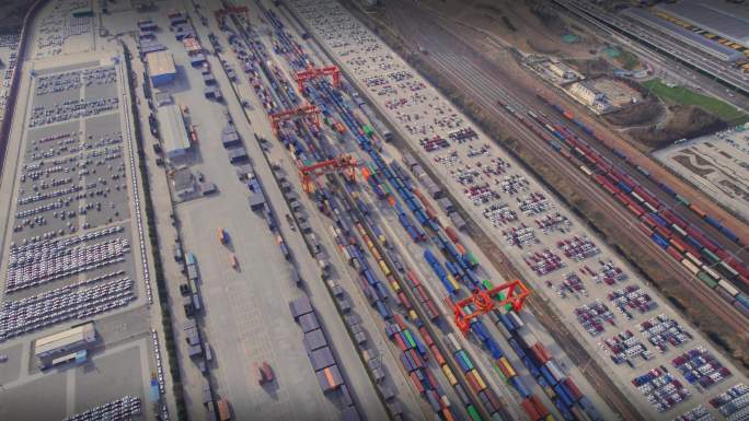 铁路码头陆港货运集散中欧班列