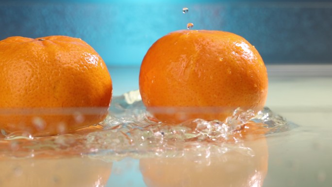 橘子碰撞 水花 高清实拍 升格