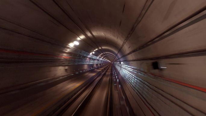 隧道穿梭城市发展