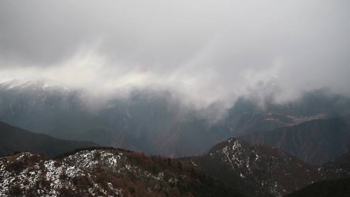 山脉山峰云雾流动延时