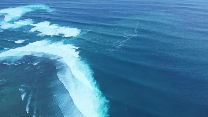 毛里求斯海浪白浪翻滚
