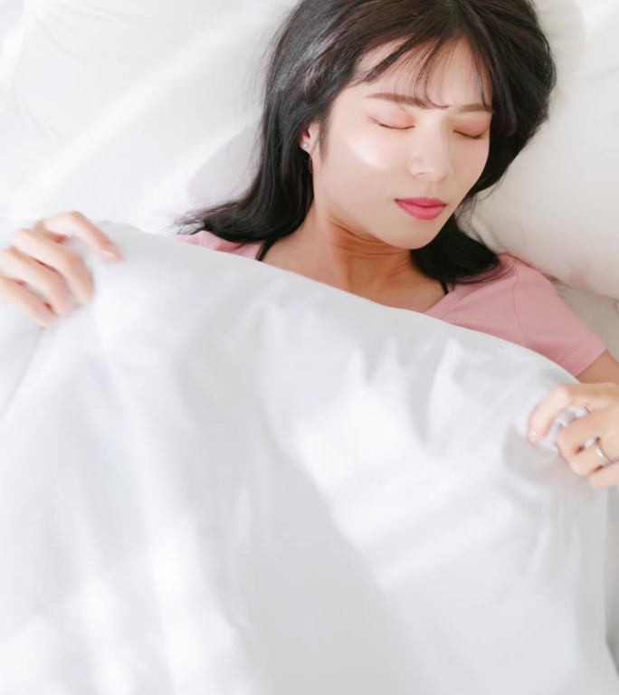 亚洲女性睡眠质量好