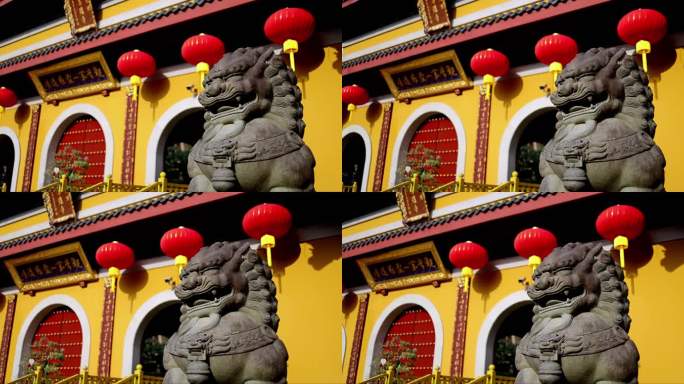 杭州上天竺法喜寺大门口的石狮子