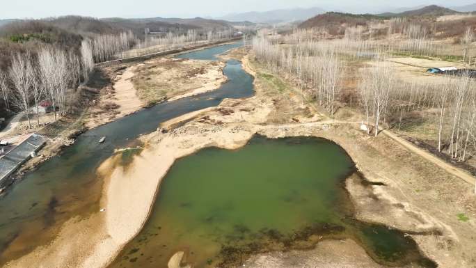 河滩河床河道枯水期