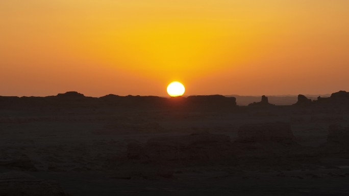 沙漠日落航拍
