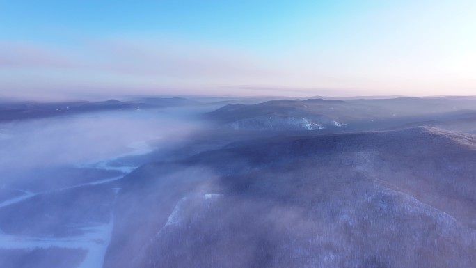 航拍冬季云海雾凇视频素材 (2)