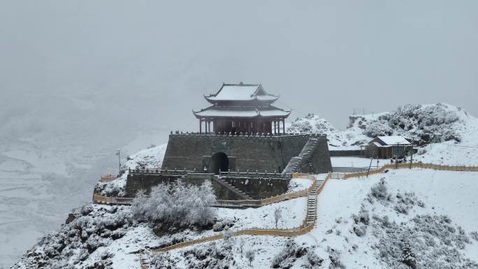 松潘古城雪景