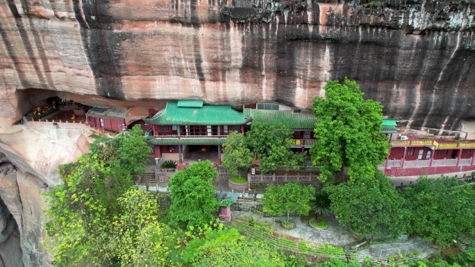 韶关丹霞山锦石岩寺丹霞地貌地质奇观航拍