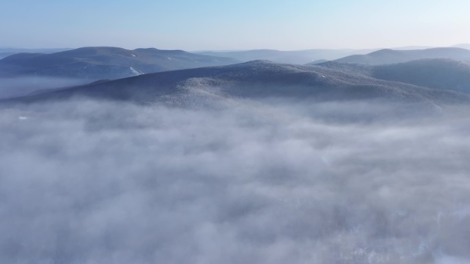 航拍冬季云海雾凇视频素材 (30)