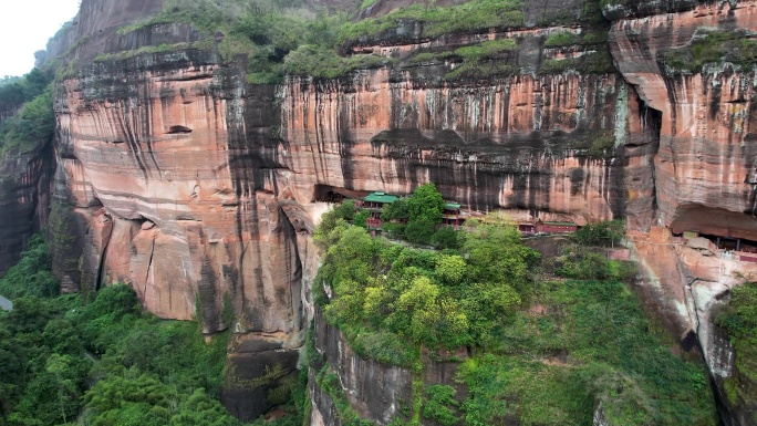 韶关丹霞山锦石岩寺丹霞地貌地质奇观航拍