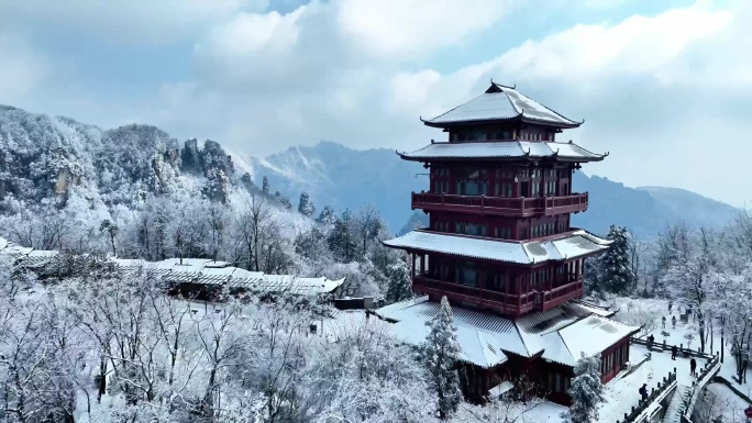 天子山 天女散花 御笔峰雪景