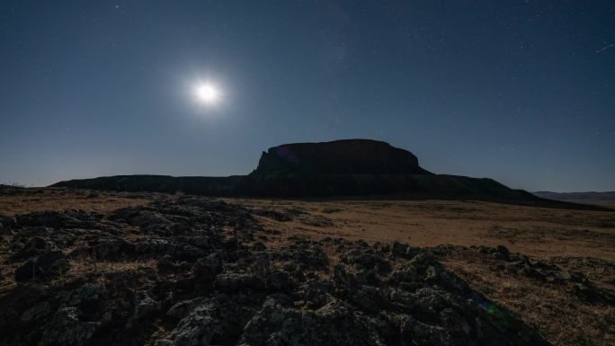 内蒙古火山星空