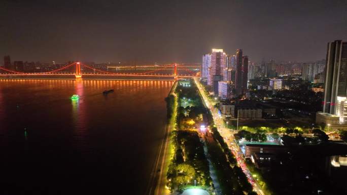 武汉长江大桥车流航拍夜晚夜景交通汉阳江滩