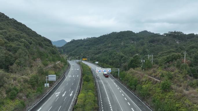 高速公路航拍道路交通森林公路福建高速公路