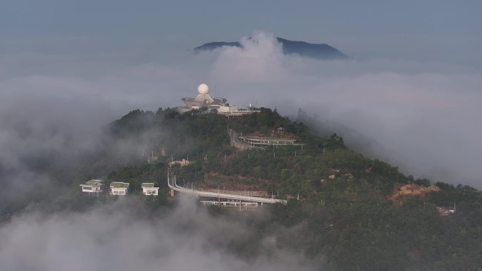 厦门蔡尖尾山天语舟气象园平流雾云海航拍