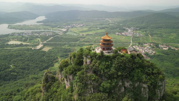 鸡笼山